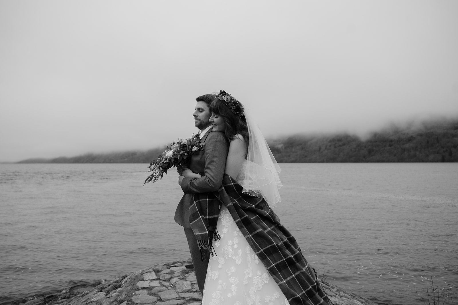 Intimate autumn wedding in Fort Augustus